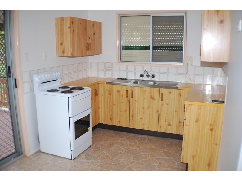 6 Carol Street, Redbank Plains QLD 4301