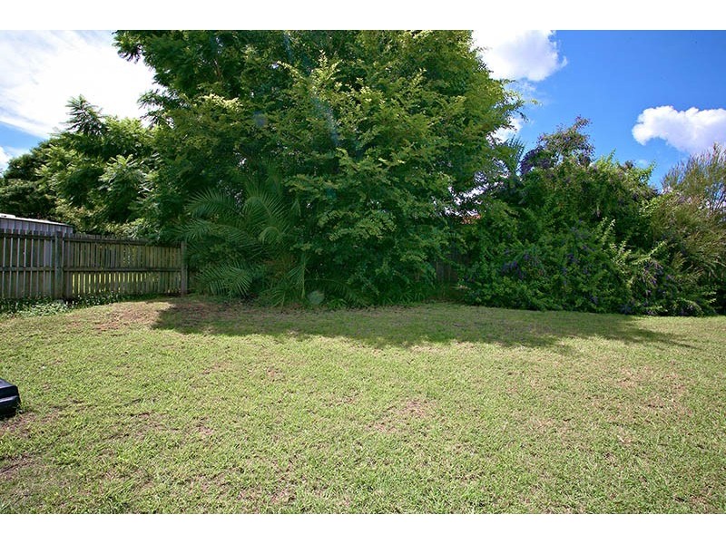 250 Henty Drive, Redbank Plains QLD 4301