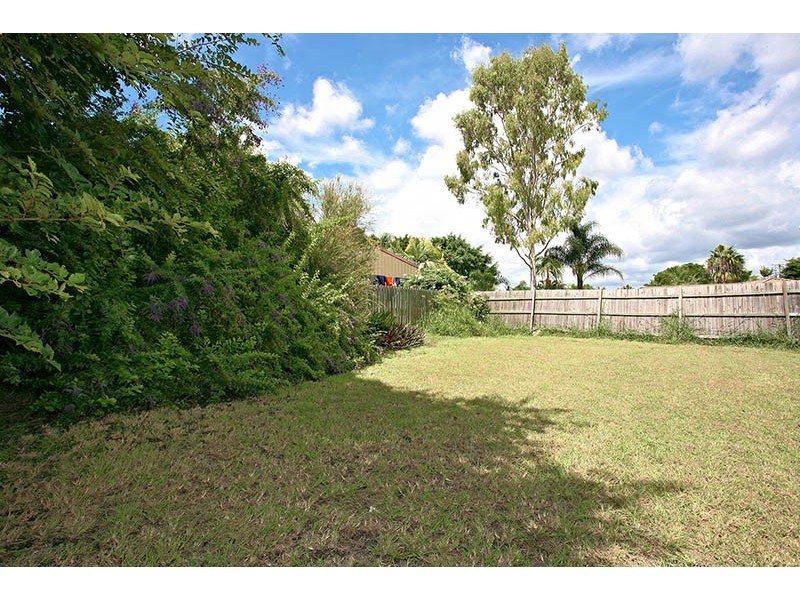 250 Henty Drive, Redbank Plains QLD 4301