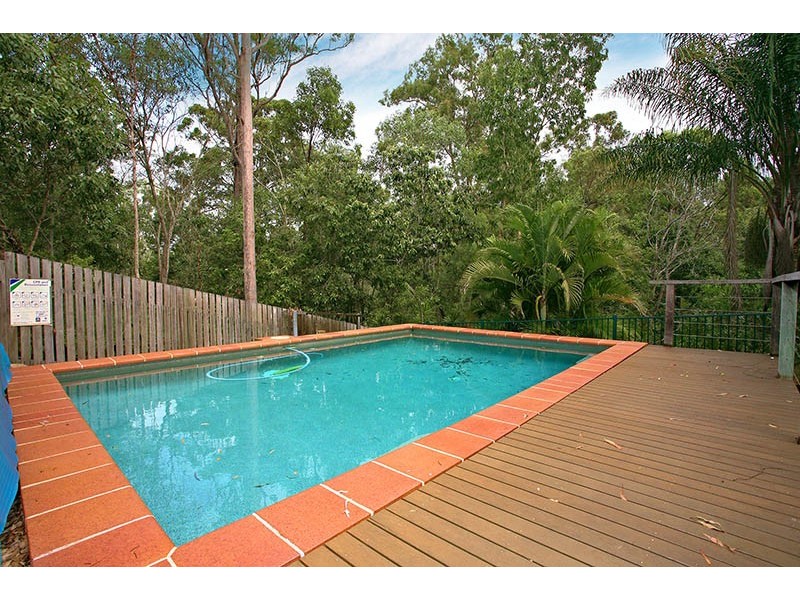 27 Buttler Street, Bellbird Park QLD 4300