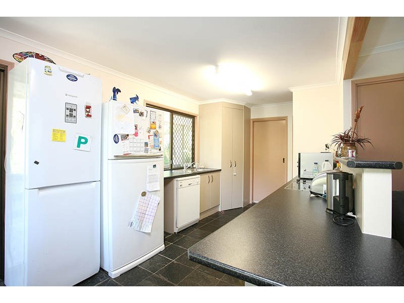 27 Buttler Street, Bellbird Park QLD 4300