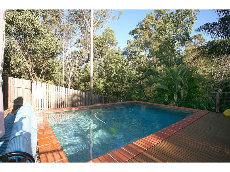 27 Buttler Street, Bellbird Park QLD 4300