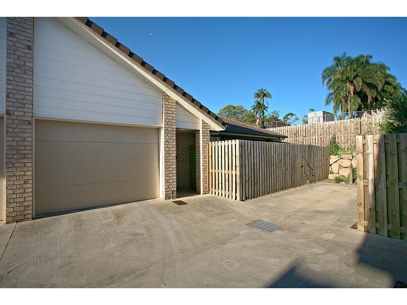 15/8 Rosegum Place, Redbank Plains QLD 4301