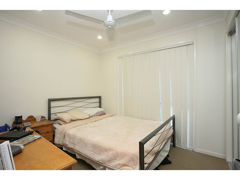 15/8 Rosegum Place, Redbank Plains QLD 4301