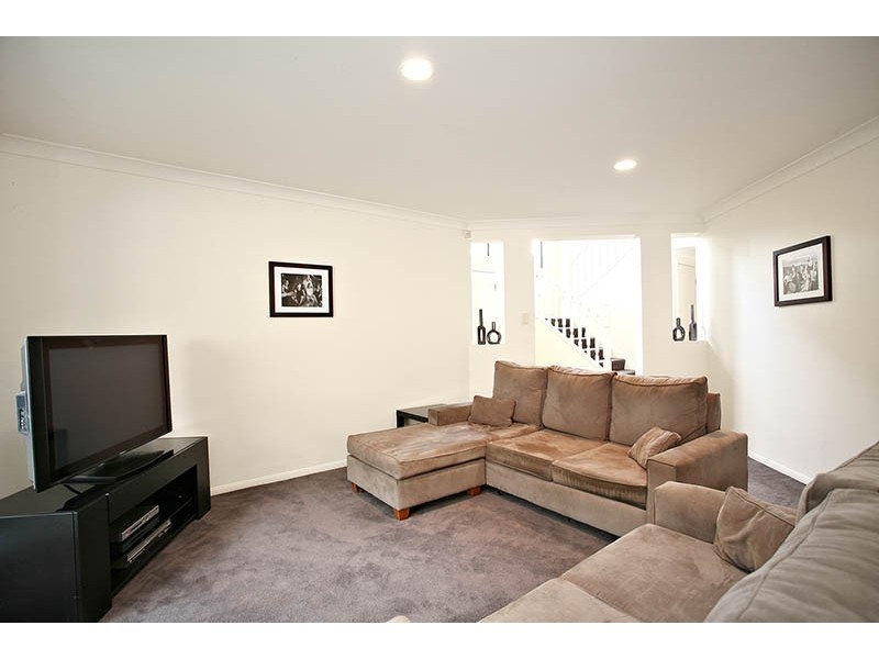 21 Alexandrina Circuit, Forest Lake QLD 4078