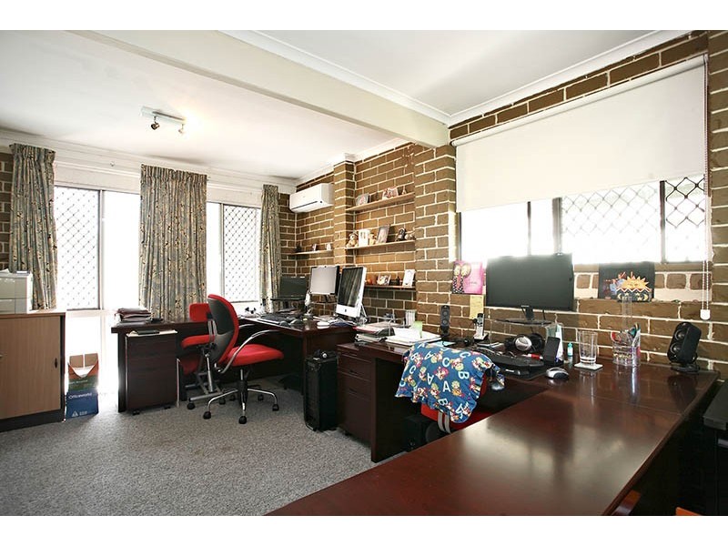 30 Akama Road, Durack QLD 4077