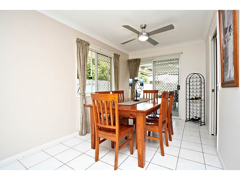 32 Falvey Crescent, Goodna QLD 4300