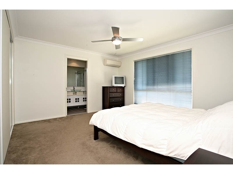 1 Skinner Street, Collingwood Park QLD 4301