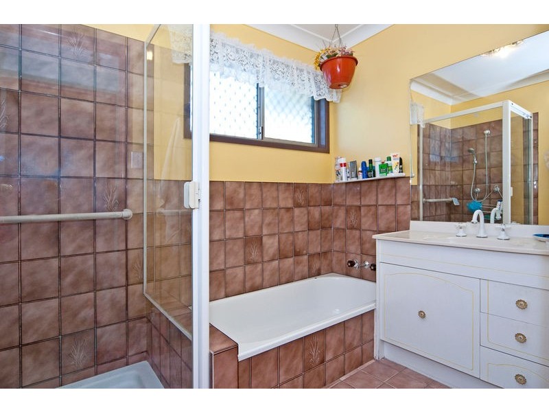 10 Southamption Road, Carole Park QLD 4300