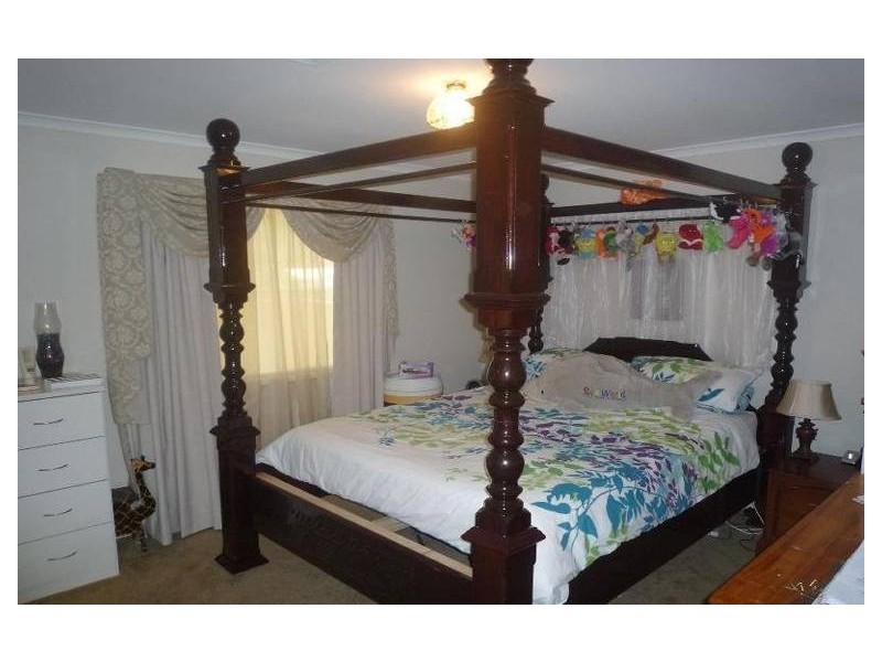 31 Tindle Street, Redbank Plains QLD 4301