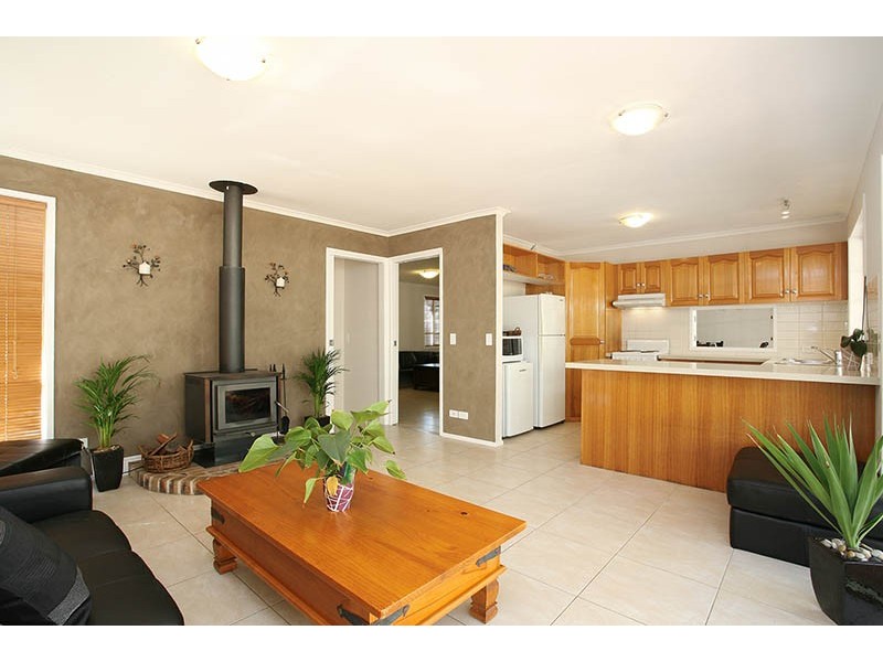 5 Lyall Close, Riverhills QLD 4074