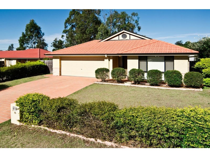 15 Clifford Court, Goodna QLD 4300