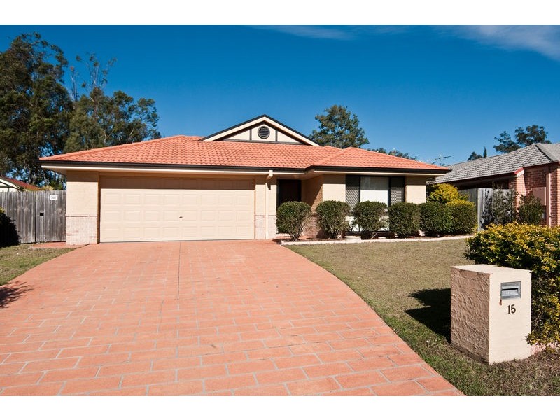 15 Clifford Court, Goodna QLD 4300