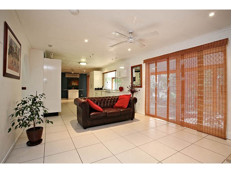 43 Fiona Street, Bellbird Park QLD 4300