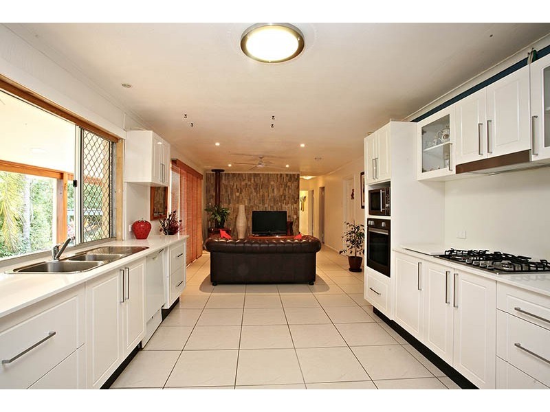 43 Fiona Street, Bellbird Park QLD 4300