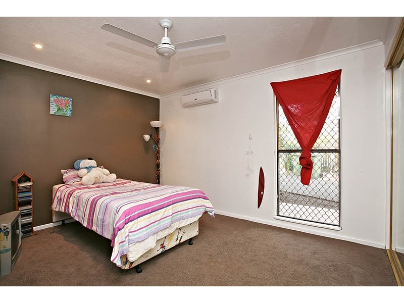 43 Fiona Street, Bellbird Park QLD 4300