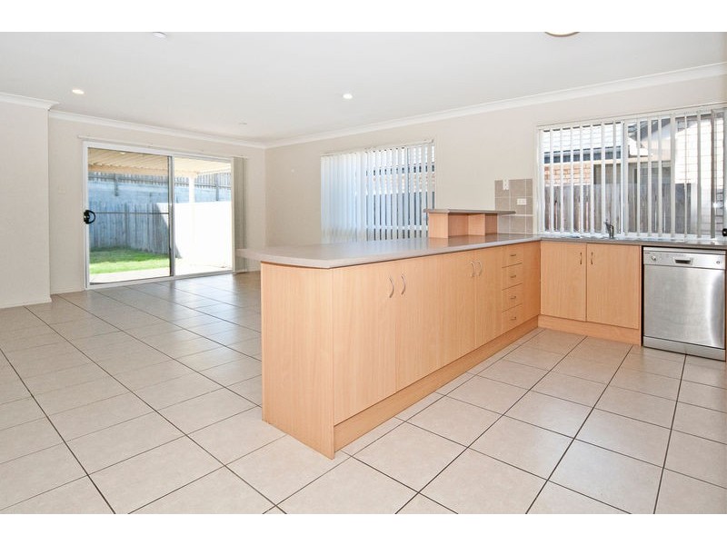 65 Collins Street, Collingwood Park QLD 4301