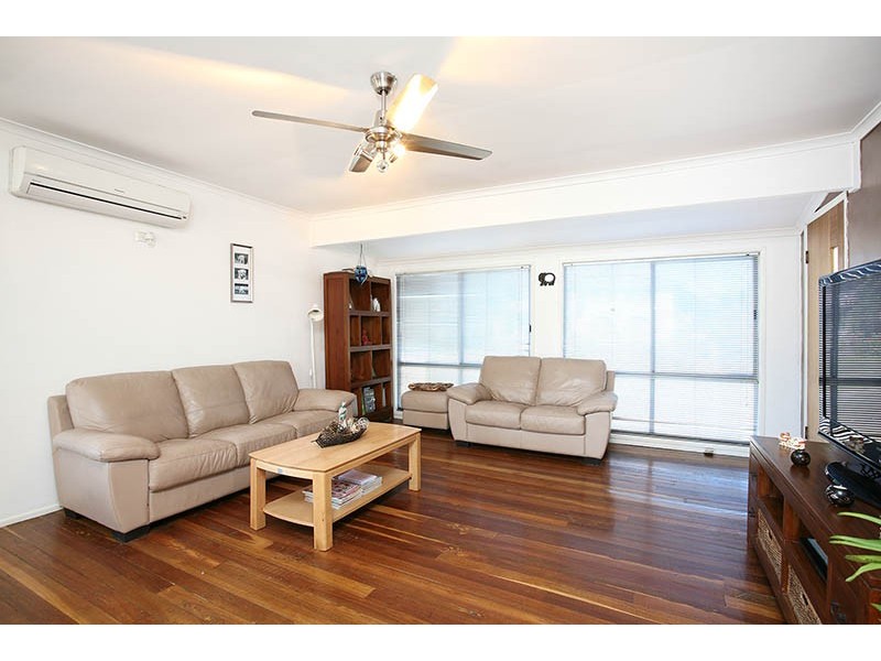 1 Kanangra Street, Redbank Plains QLD 4301