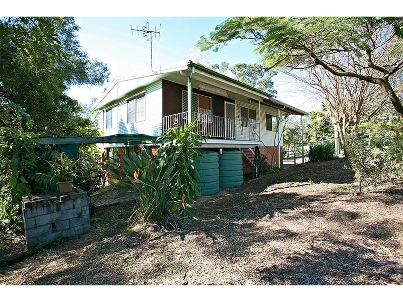 465 Seventeen Mile Rocks Road, Seventeen Mile Rocks QLD 4073