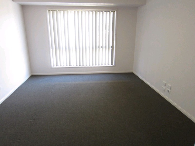 5 Patricia Place, Redbank Plains QLD 4301