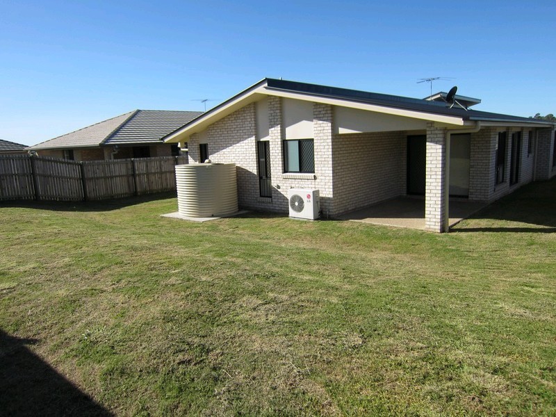 5 Patricia Place, Redbank Plains QLD 4301