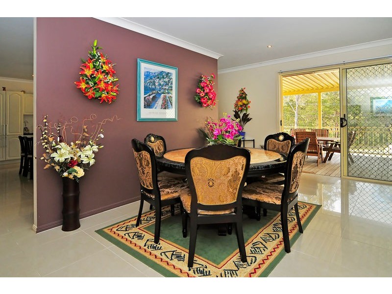 5 Sandoy Court, Bellbird Park QLD 4300