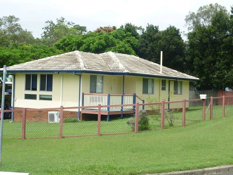 2 Arkins Crescent, Goodna QLD 4300