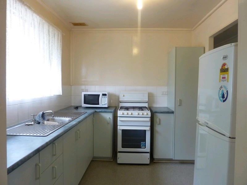 2 Arkins Crescent, Goodna QLD 4300