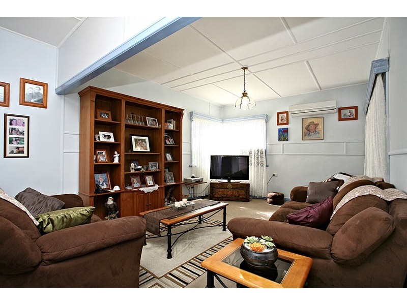 49 William Street, Goodna QLD 4300