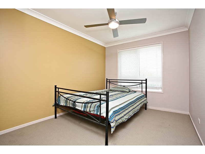 9 Den Otter Drive, Bellbird Park QLD 4300