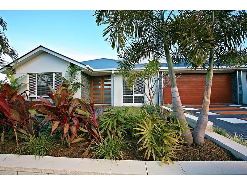 9 Den Otter Drive, Bellbird Park QLD 4300