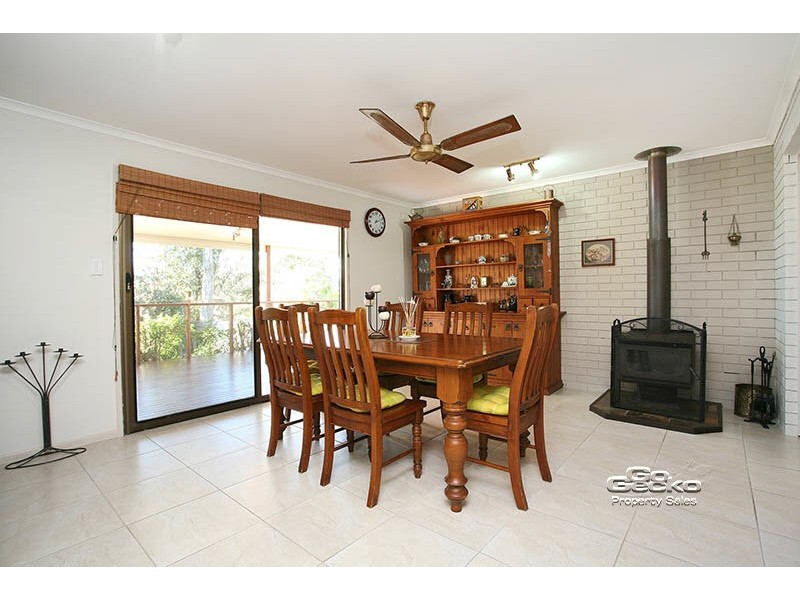 6 Jayvilla Court, Bellbird Park QLD 4300