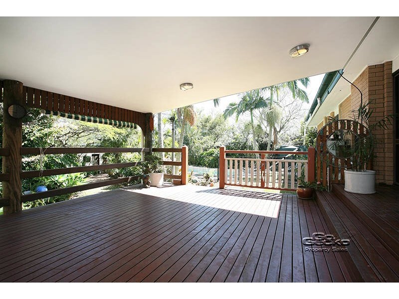 114 Johnston Street, Bellbird Park QLD 4300