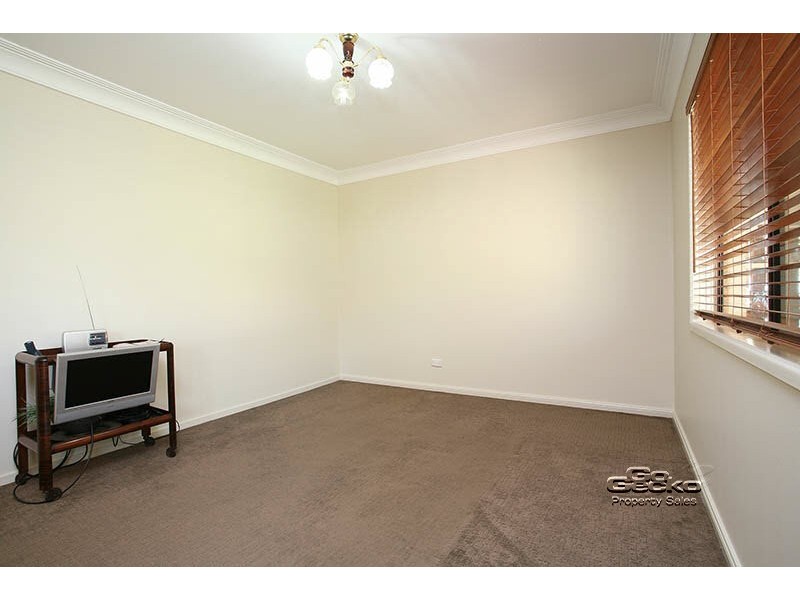 114 Johnston Street, Bellbird Park QLD 4300