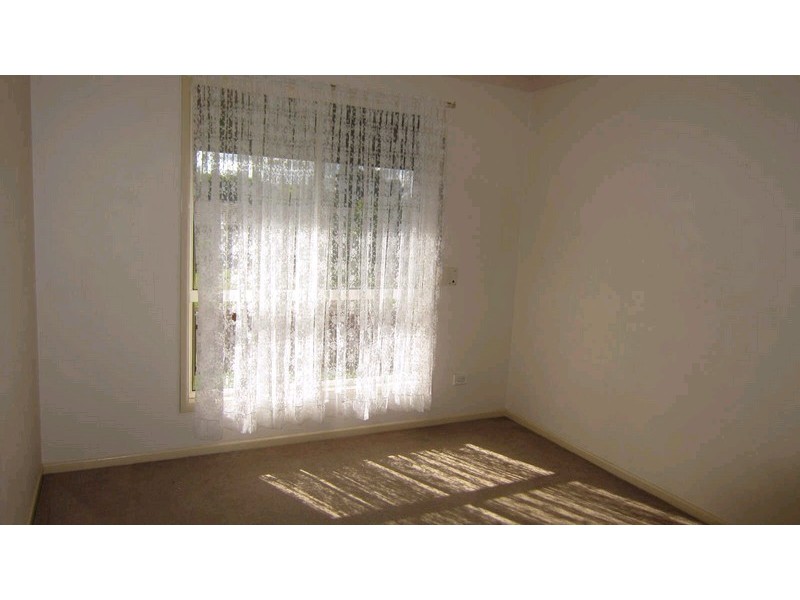 5 EVERGREEN PLACE, Redbank Plains QLD 4301