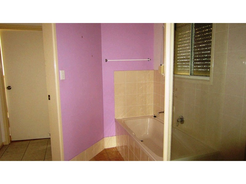 5 EVERGREEN PLACE, Redbank Plains QLD 4301