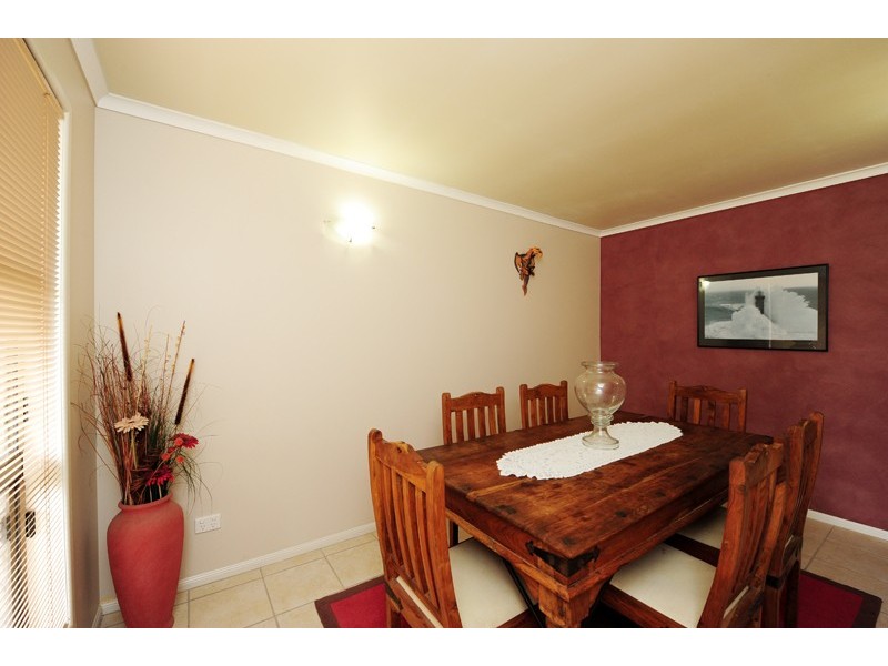 24 Vernon Road, Telina QLD 4680