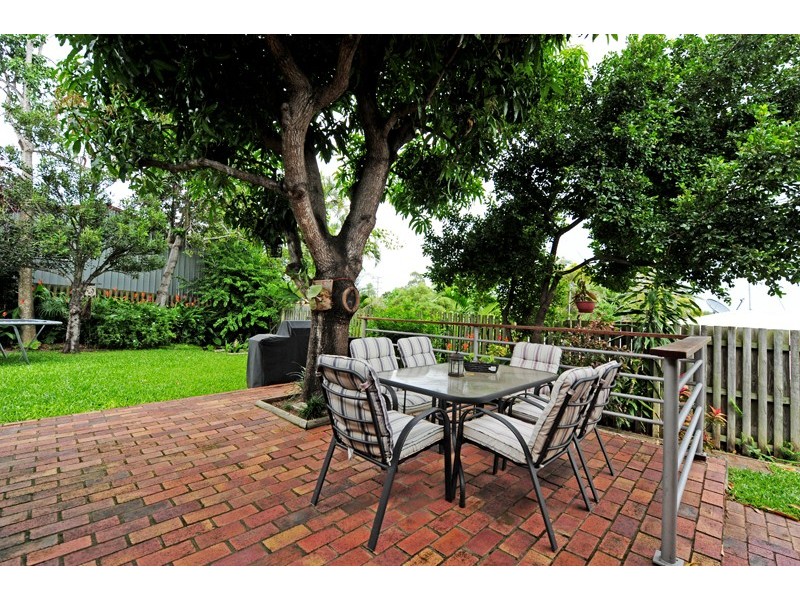 24 Vernon Road, Telina QLD 4680