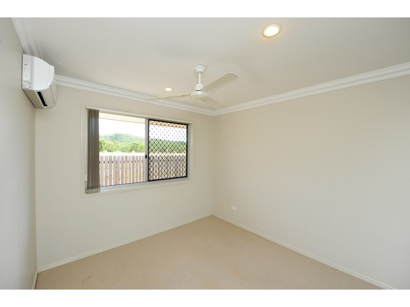 11 Jumbuck Court, Glen Eden QLD 4680