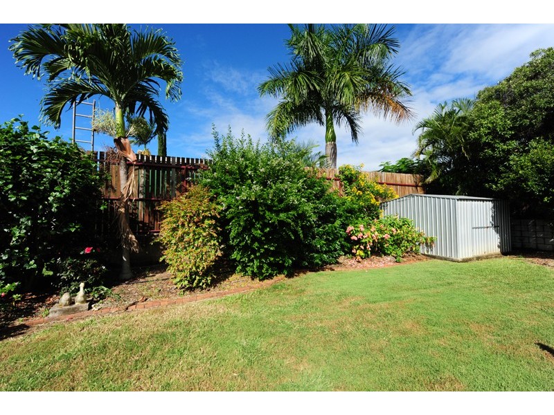 6 Barkala Close, West Gladstone QLD 4680