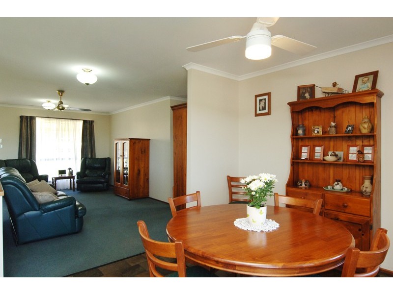 4 Cypress Close, Gladstone QLD 4680