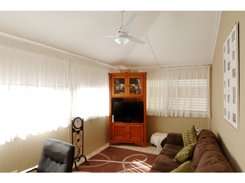 11 Buller Street, Gladstone QLD 4680