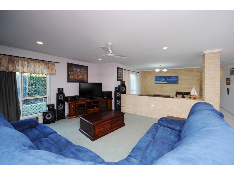 103 J Hickey Avenue, Gladstone QLD 4680