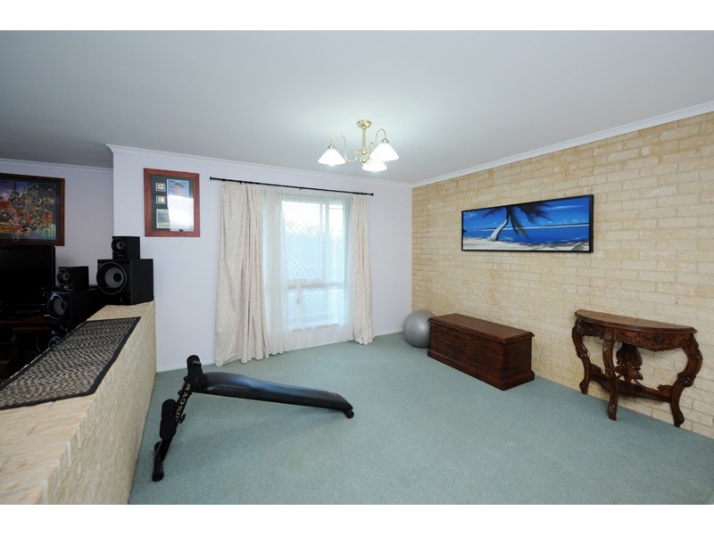 103 J Hickey Avenue, Gladstone QLD 4680