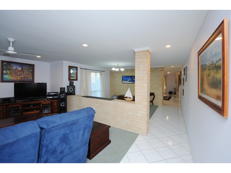 103 J Hickey Avenue, Gladstone QLD 4680