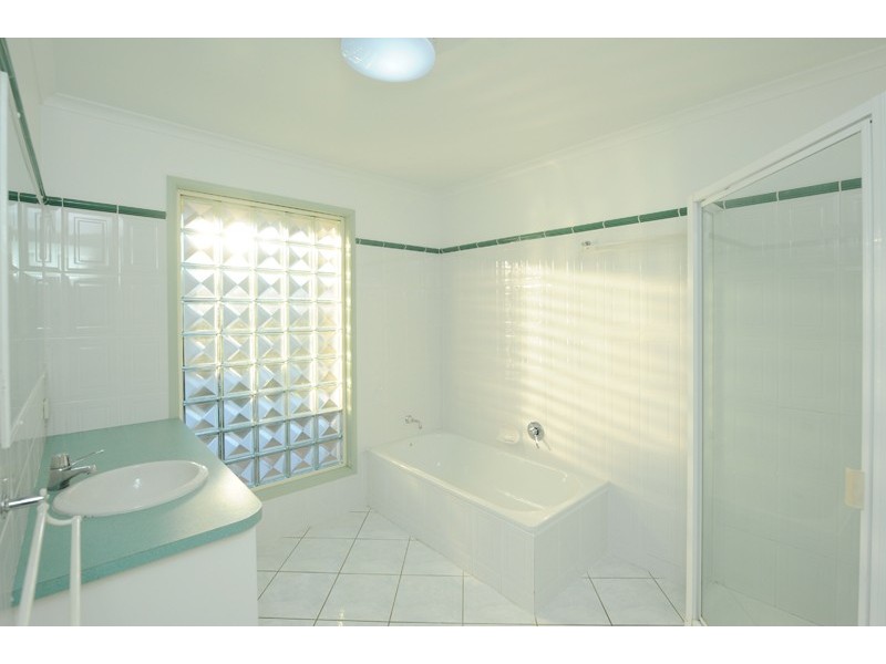 103 J Hickey Avenue, Gladstone QLD 4680