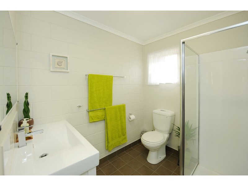 9/218 Auckland Street, Gladstone QLD 4680