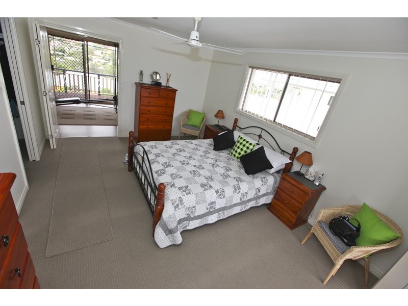 21 Fairbairn Place, Gladstone QLD 4680