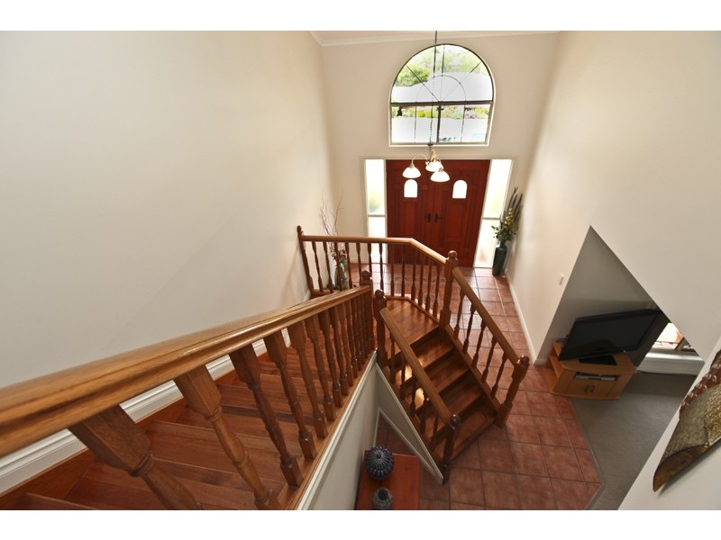 21 Fairbairn Place, Gladstone QLD 4680