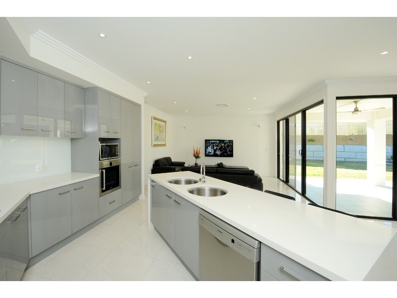 11 Jordana Court, Gladstone QLD 4680